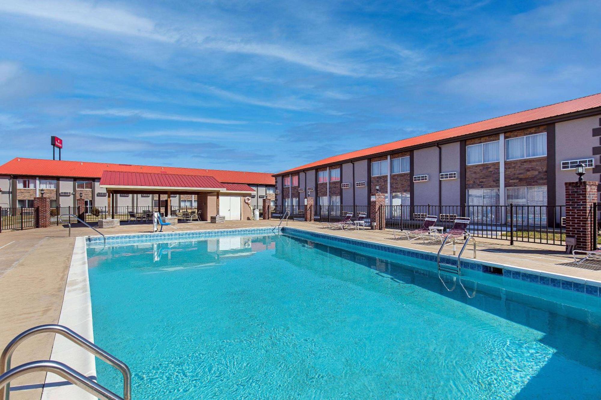Ramada By Wyndham באולינג גרין מראה חיצוני תמונה